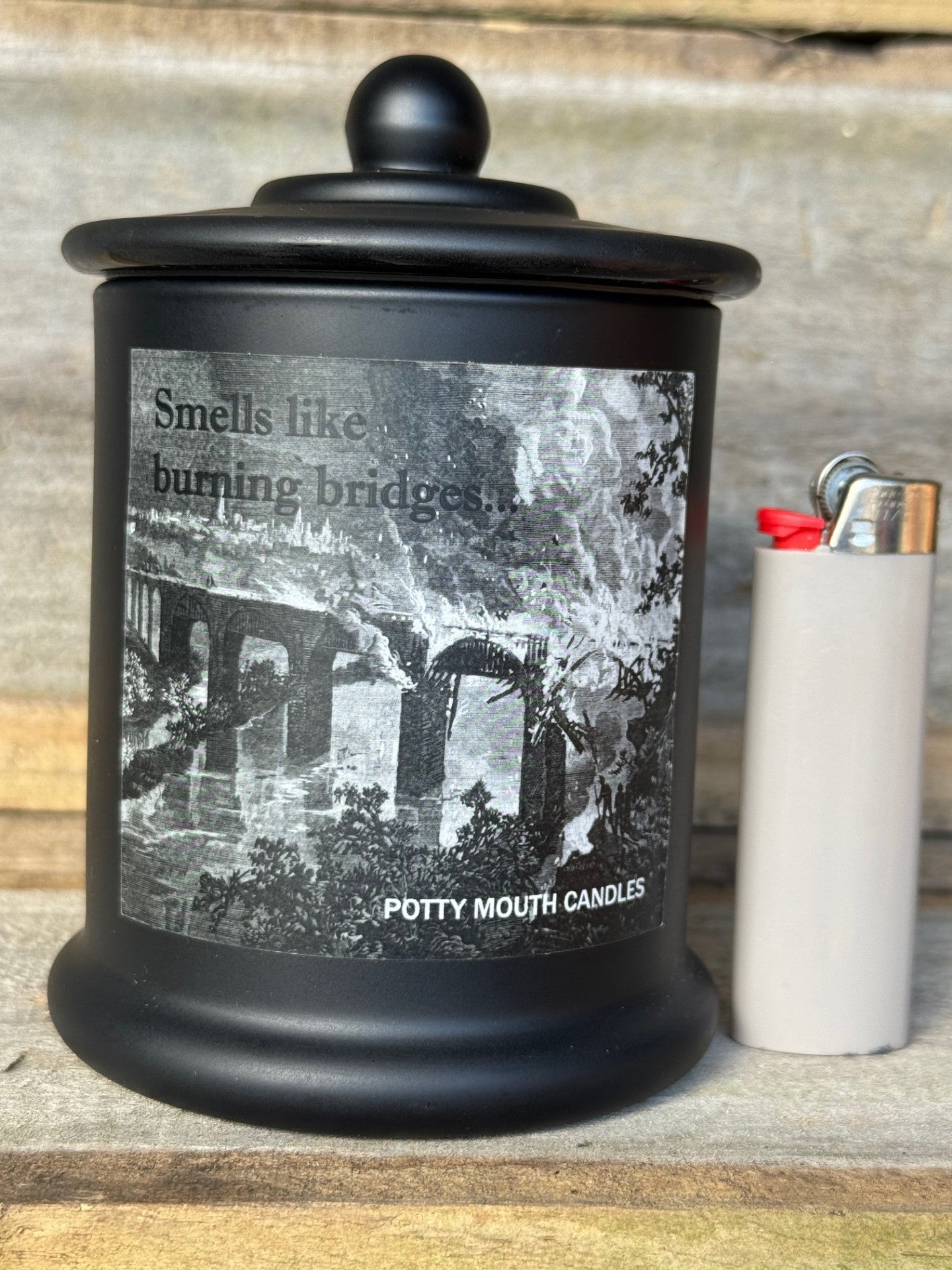 SMELLS LIKE BURNING BRIDGES B&W Candle